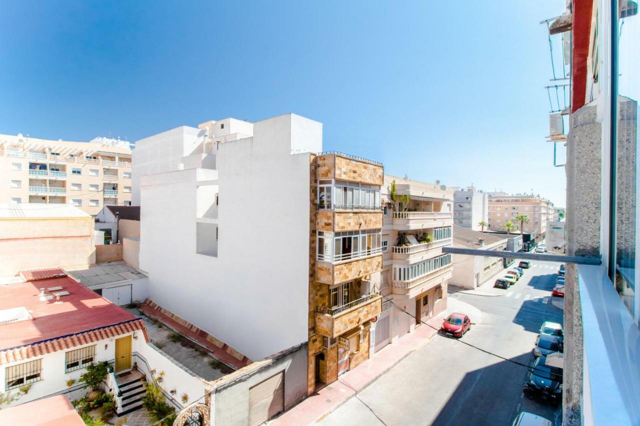 Espanatour ESTUDIO CALERA 2 Torrevieja Exterior foto